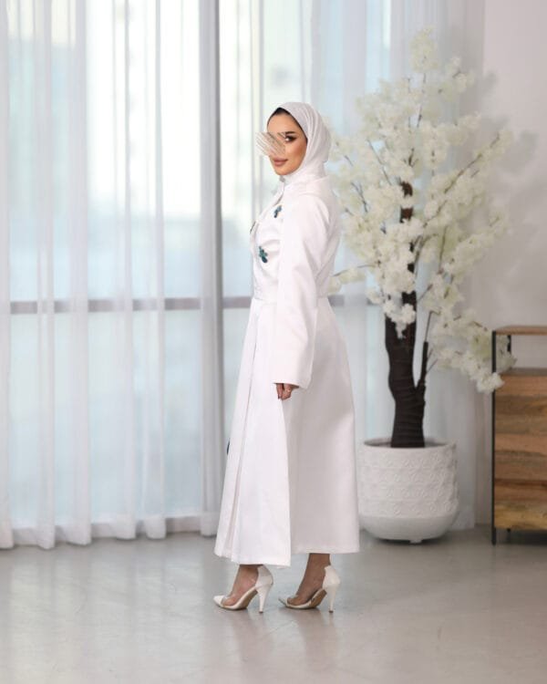 White dress with jacket - Image 5