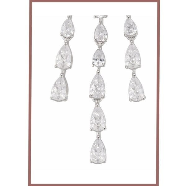 Your Go-To Silver Necklace - Image 4