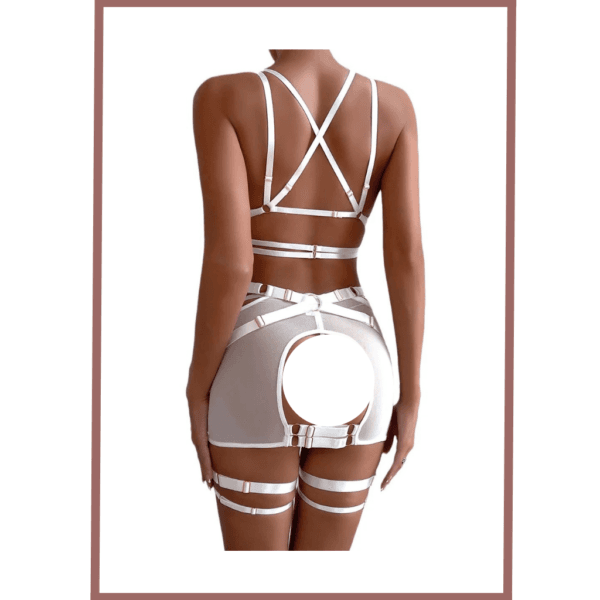 White lingerie - Image 3