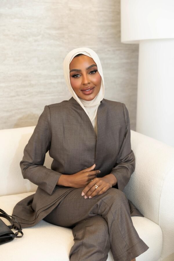 Serene Confidence Suit - Image 6